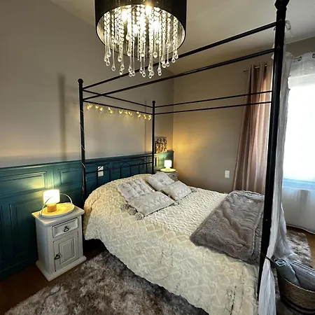 Maison Urbaine, Climatisation, Animaux Ok - 6 Pers. - Fr-1-489-631
